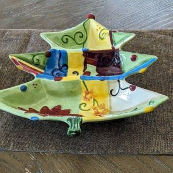 Large Beautiful Christmas Holiday Serving Platter With Gorgeous Details & Colors - Picture 5 of 8